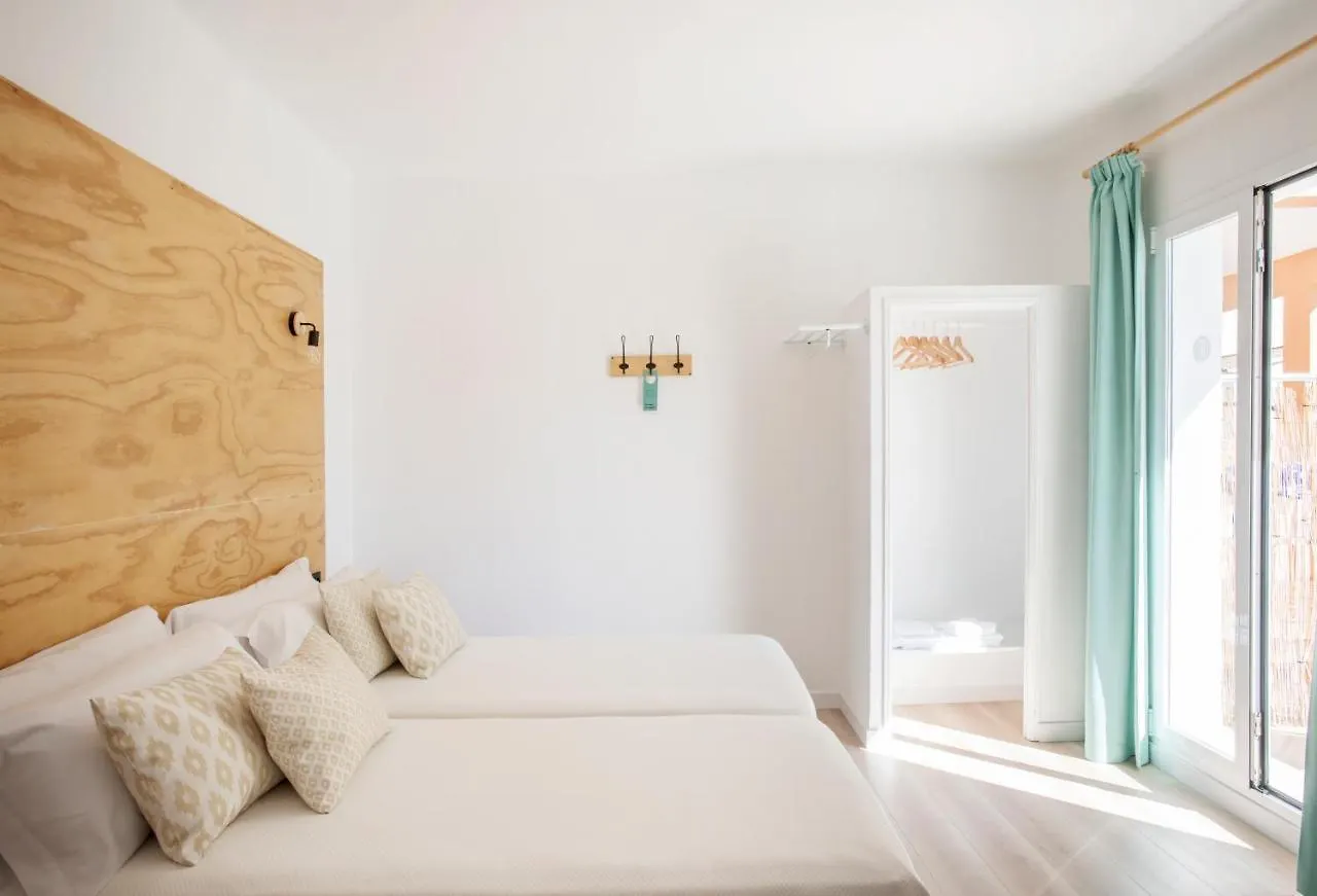 Forenna Hostel (Adults Only) El Arenal  0*, El Arenal (Mallorca) Spanje