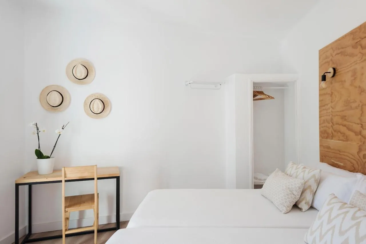 Forenna Hostel (Adults Only) Эл Аренал