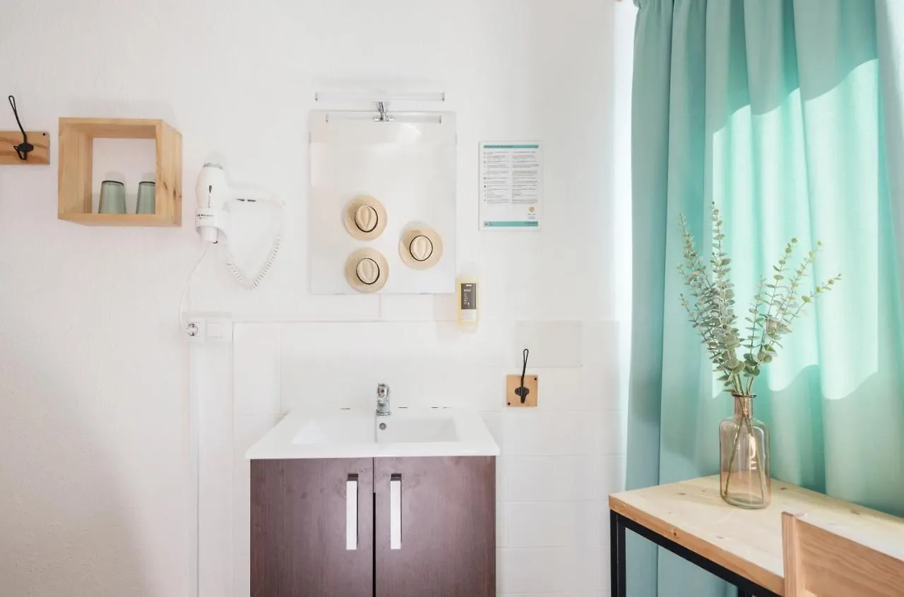 Forenna Hostel (Adults Only) Эл Аренал
